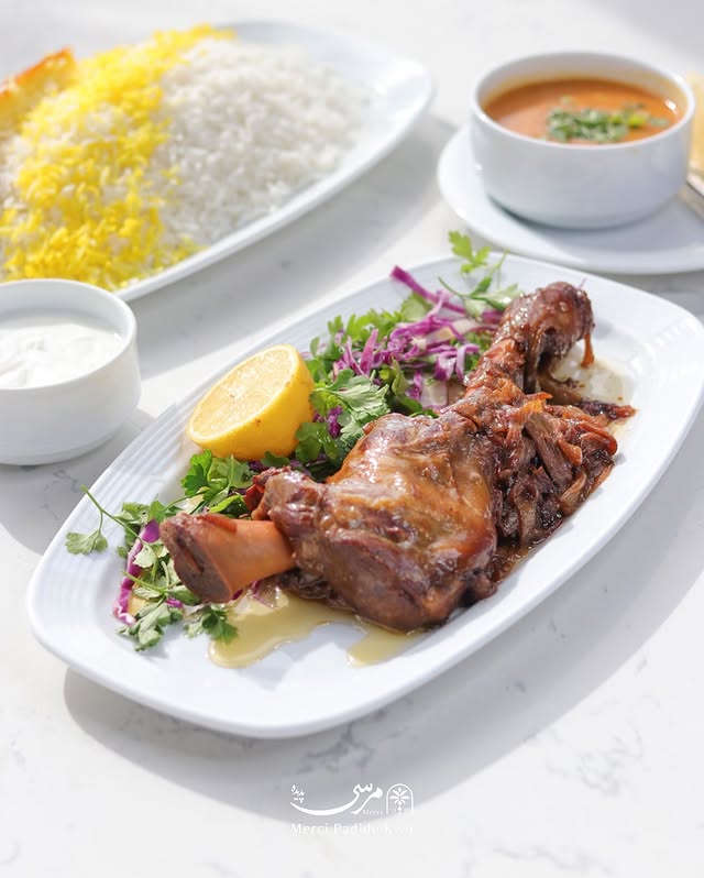 کافه رستوران بین المللی مرسی