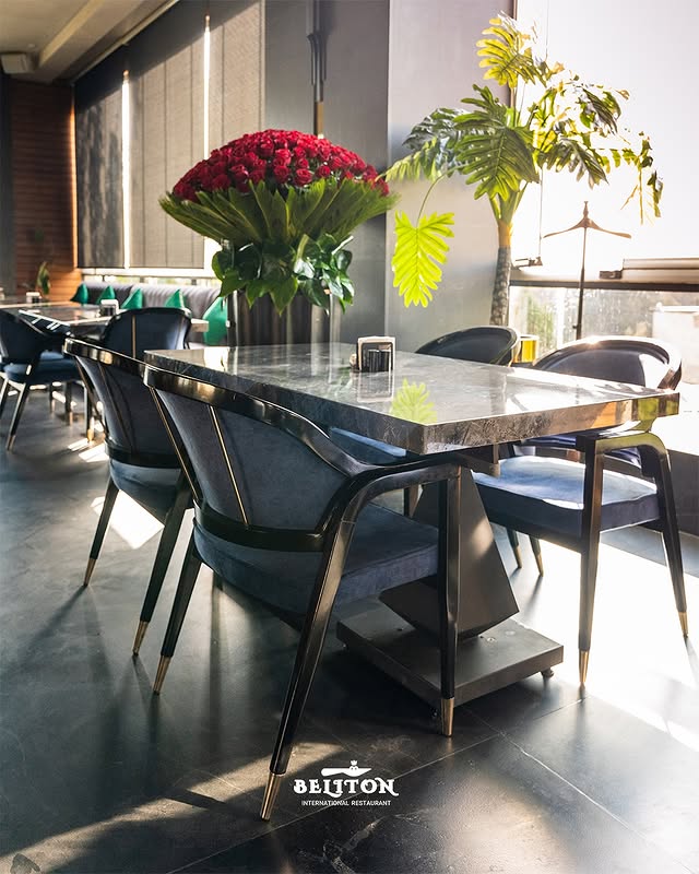 کافه رستوران بلیتون