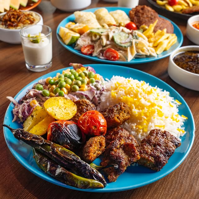 کافه رستوران رُزمیلو