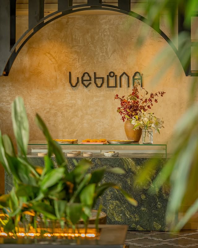 کافه رستوران لبینا