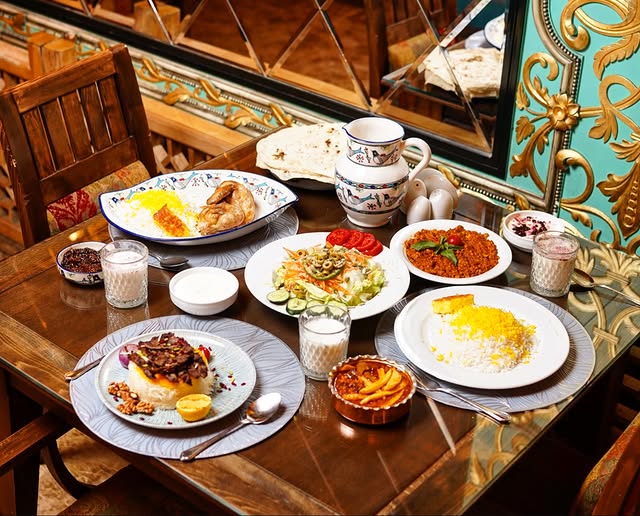 رستوران آپادانا