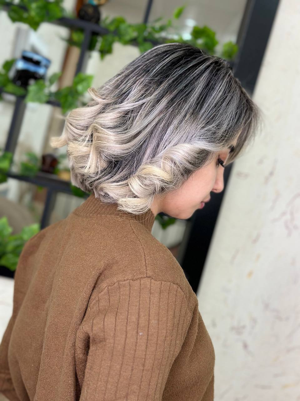 آرایشگاه زنانه و سالن زیبایی مادلینا