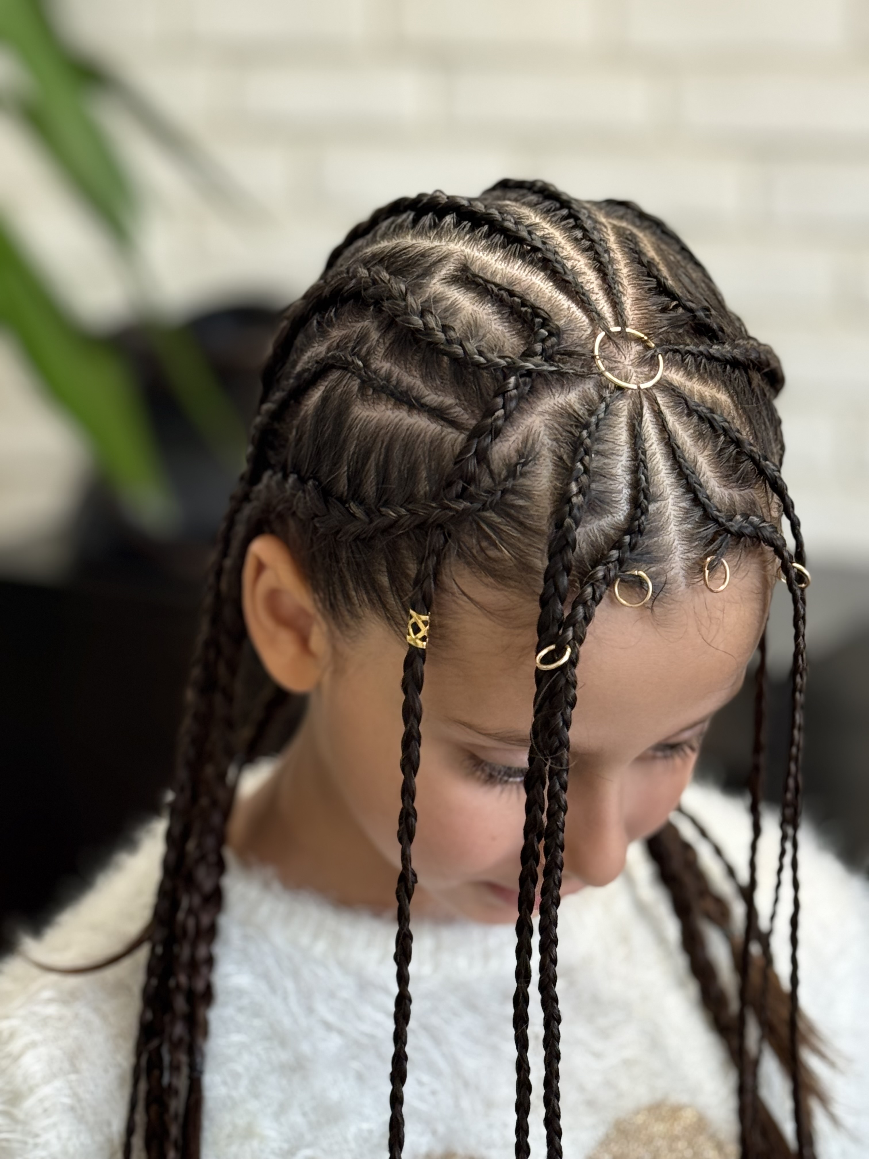 آرایشگاه زنانه و سالن زیبایی آهور