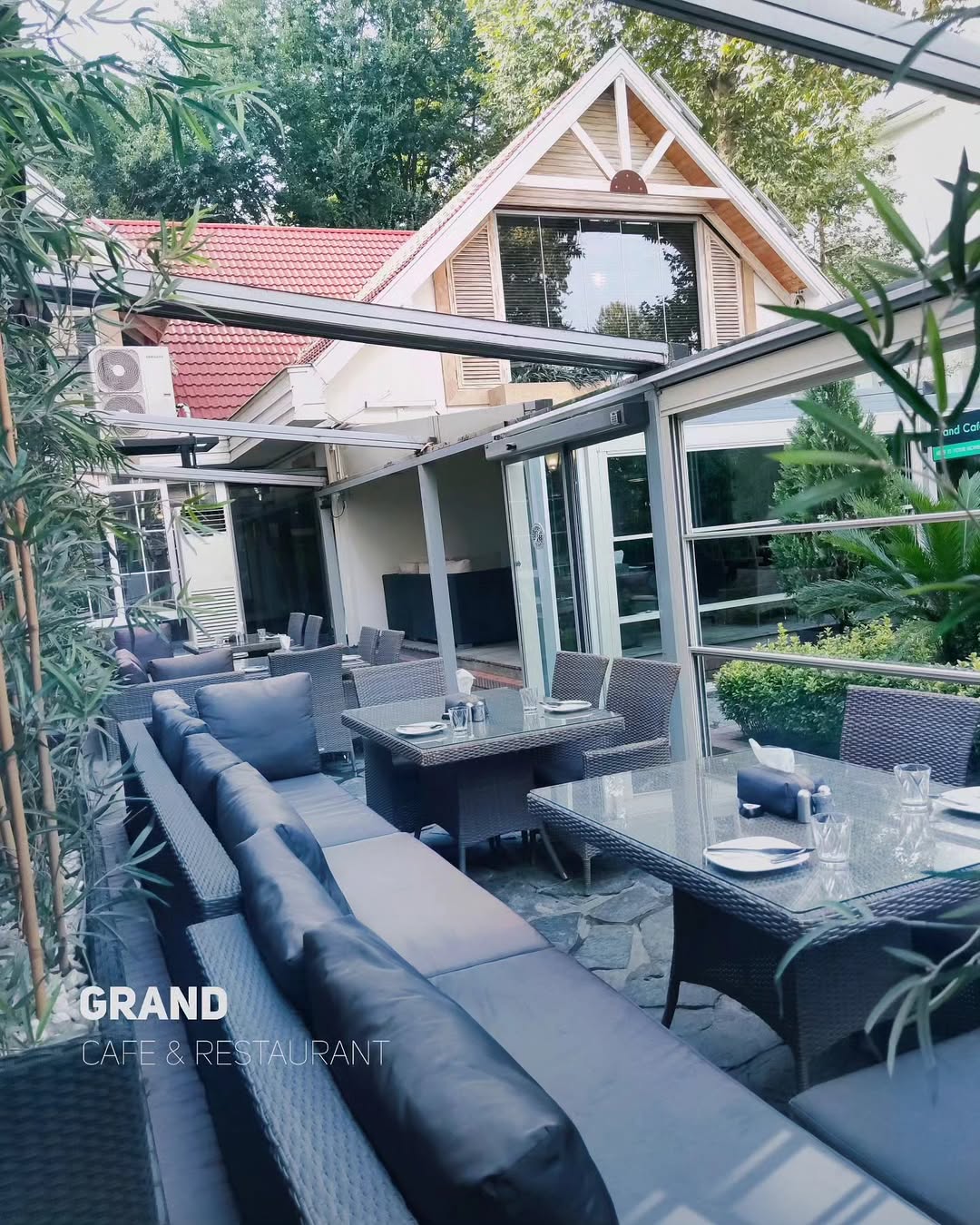 رستوران گیلان گراند